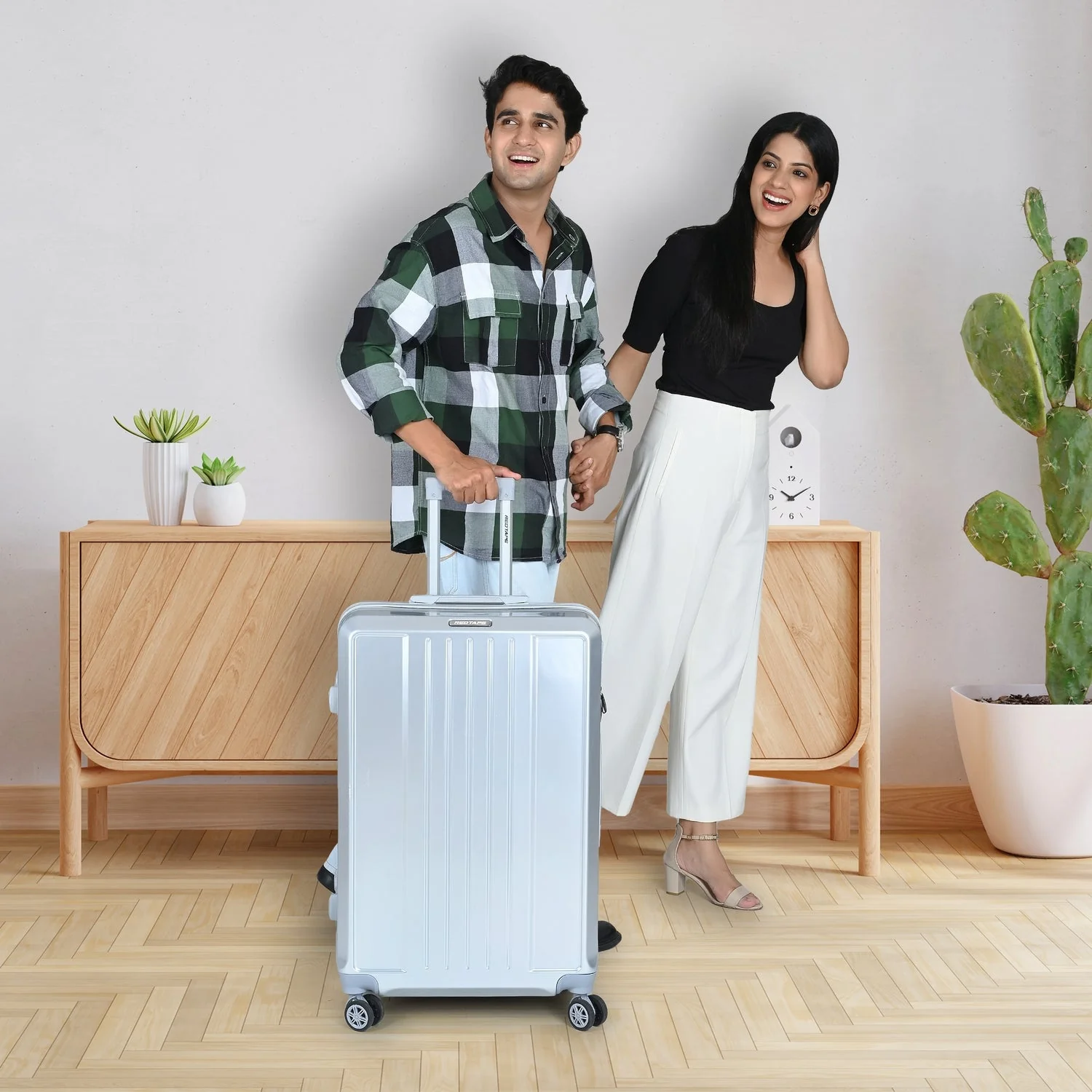 100L Hard Luggage Trolley Bag for Travel - Image 8