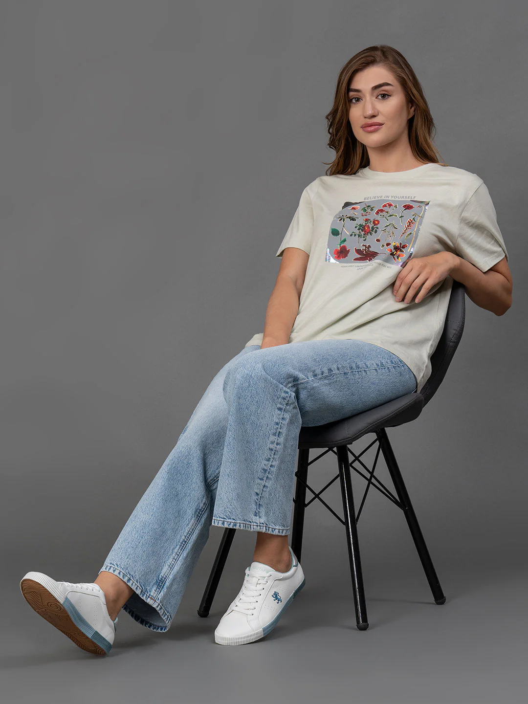 Ice Blue Solid Washed Pure Cotton Women's Wide Fit Jeans - Image 5