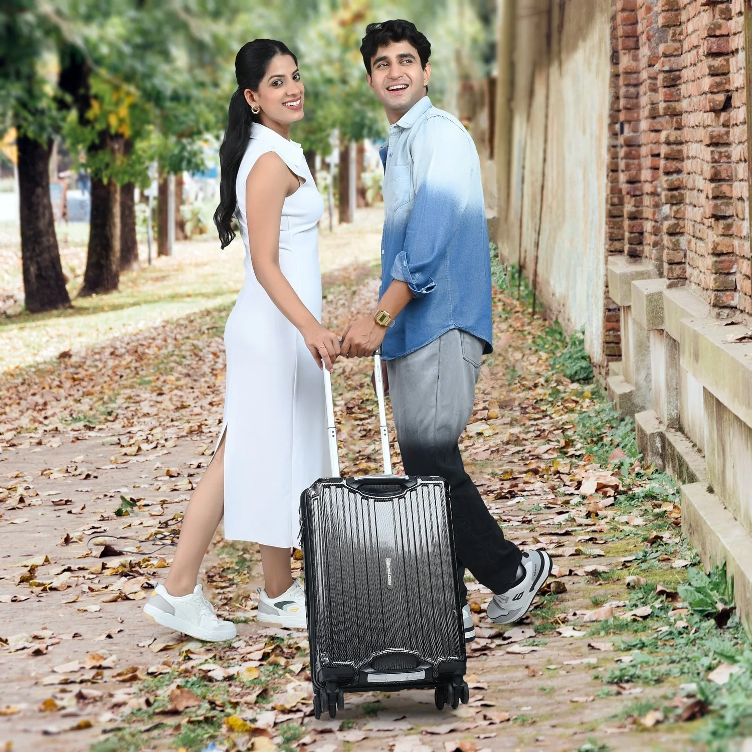 40L Hard Luggage Trolley Bag for Travel - Image 8