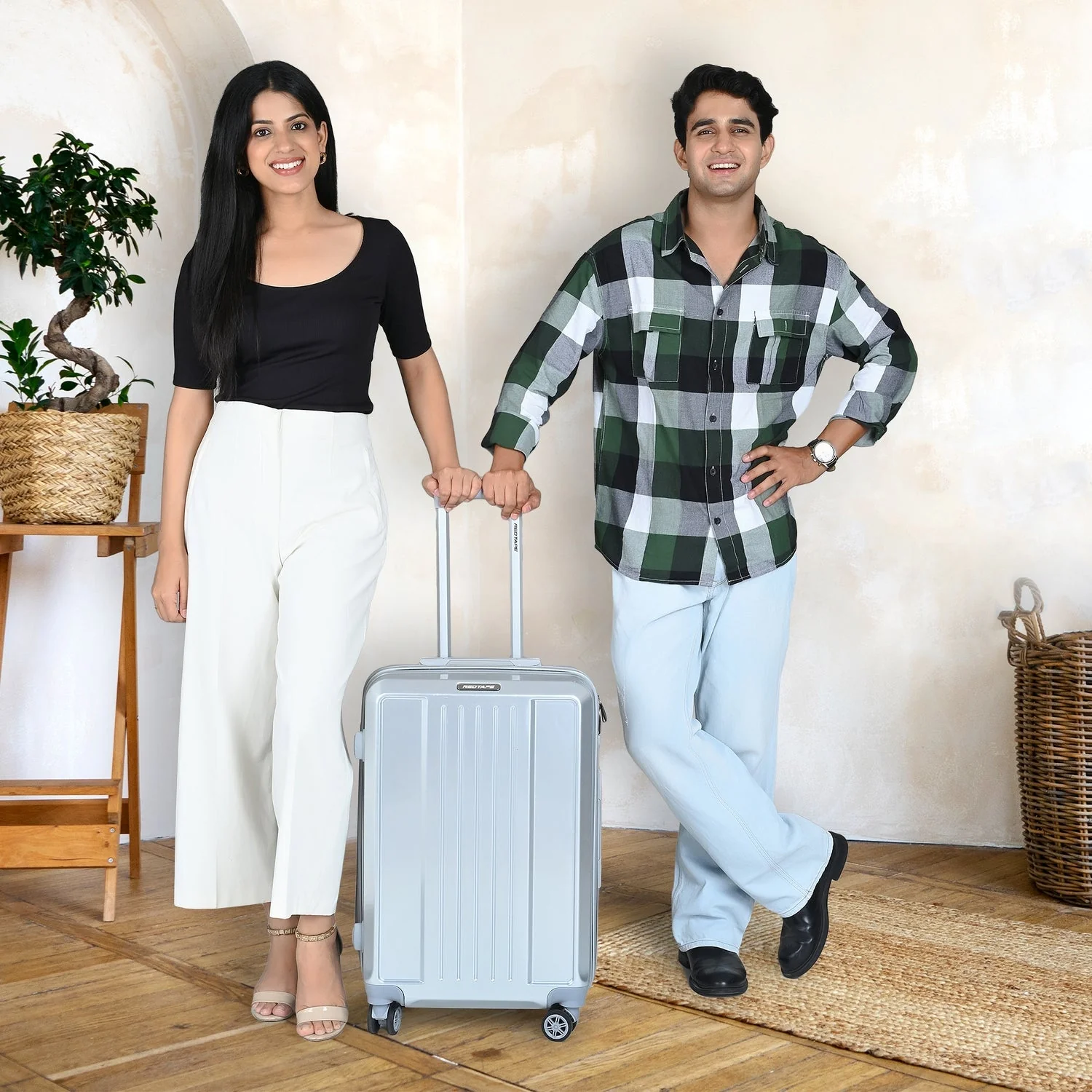60L Hard Luggage Trolley Bag for Travel - Image 8