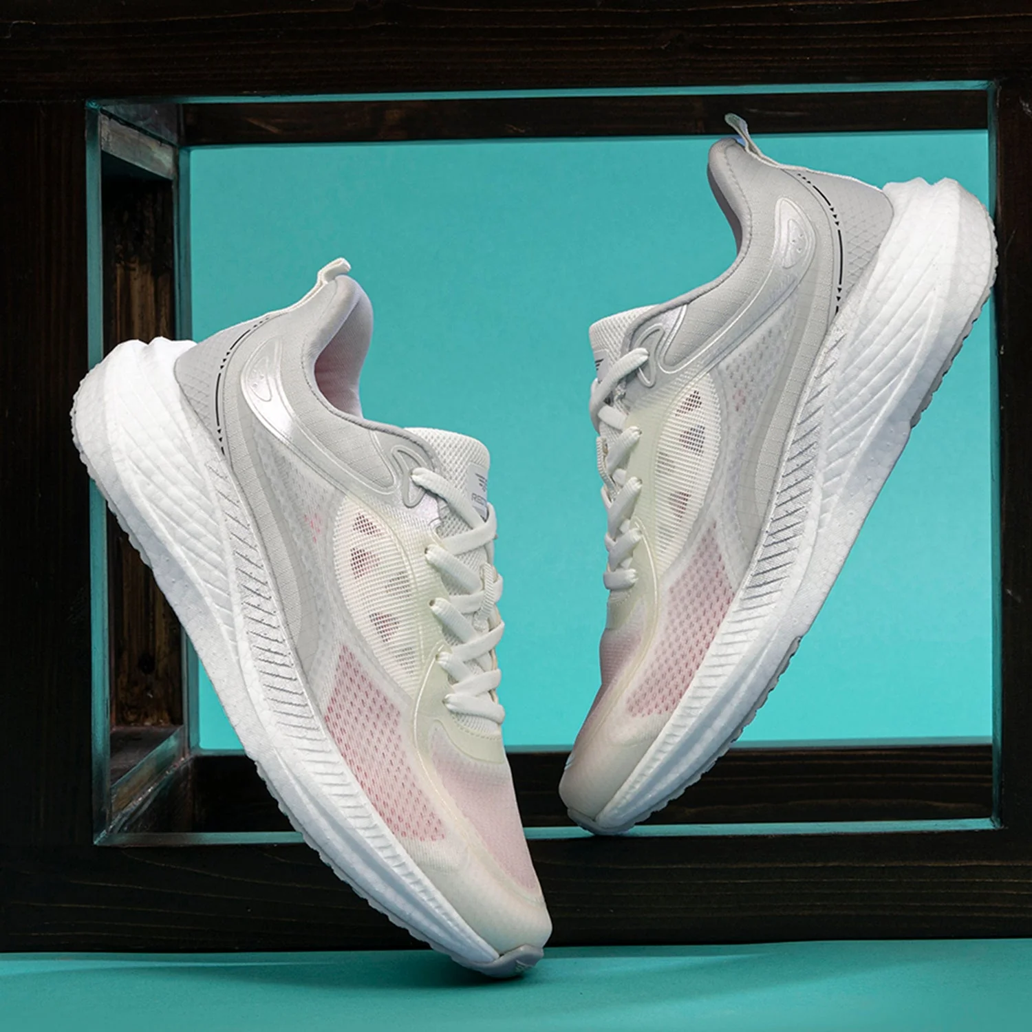 Athleisure Shoes for Women - Image 5