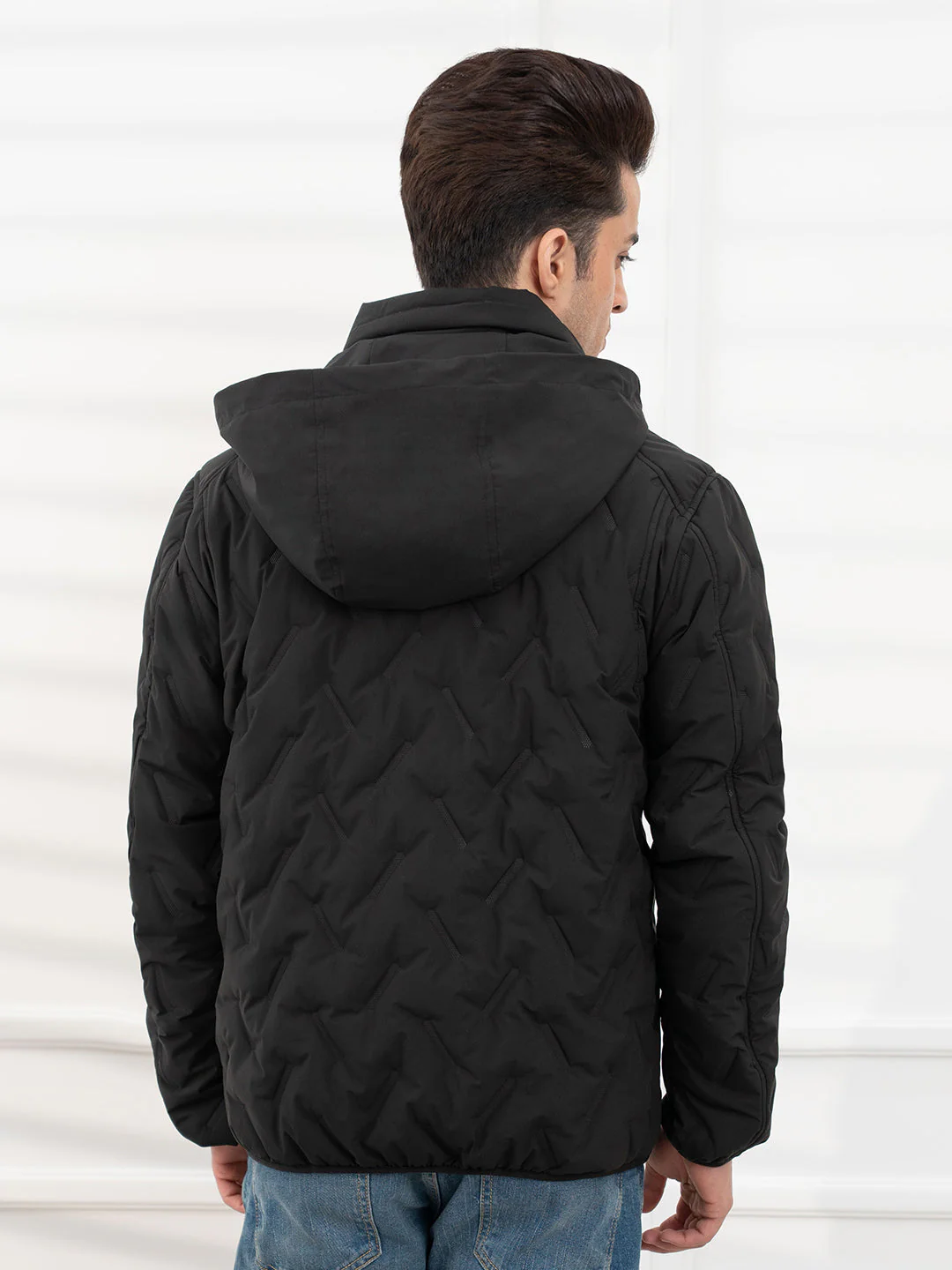 Black Men's Padded Jacket | All-Season Winter Protection - Image 4