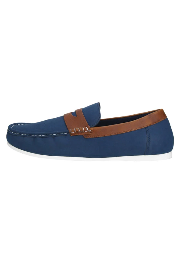 Men Maroon Loafers - Image 27