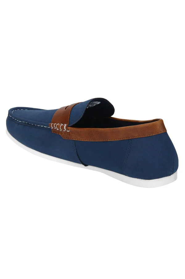 Men Maroon Loafers - Image 32