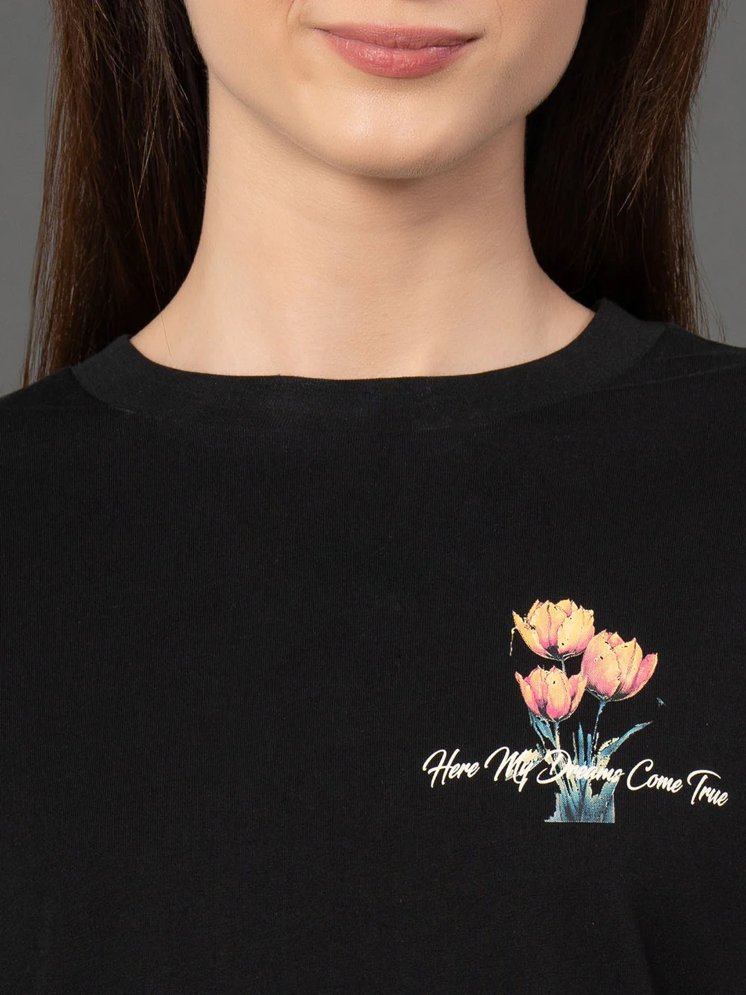 Classic Round Neck Graphic T-Shirt - Image 4