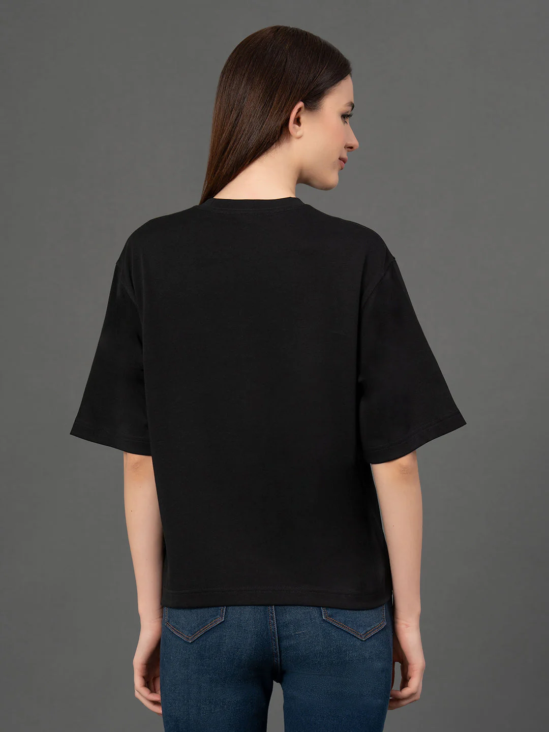 Classic Round Neck Oversized T-Shirt - Image 3