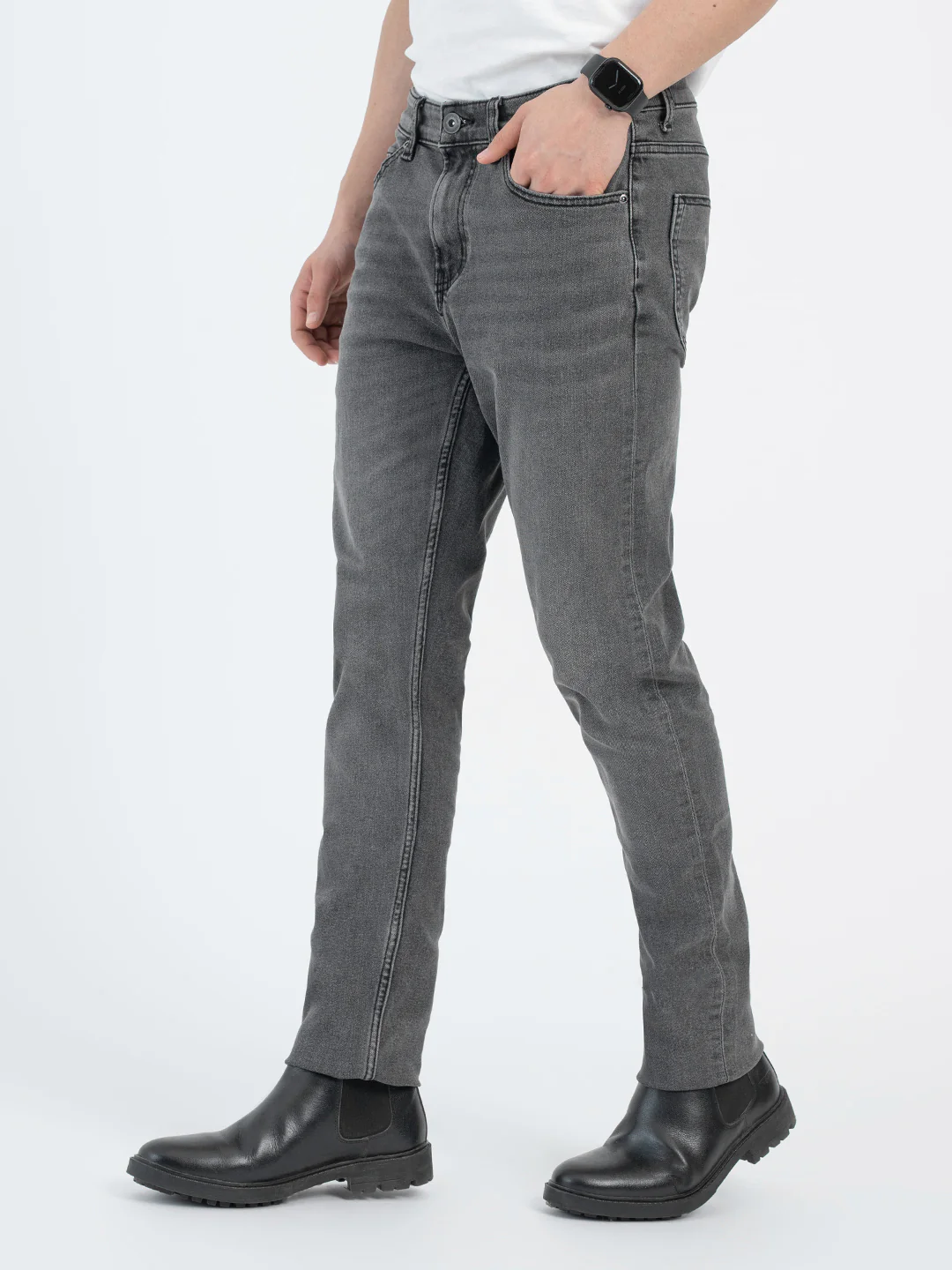 Classic Regular Fit Jeans for Men - Image 3