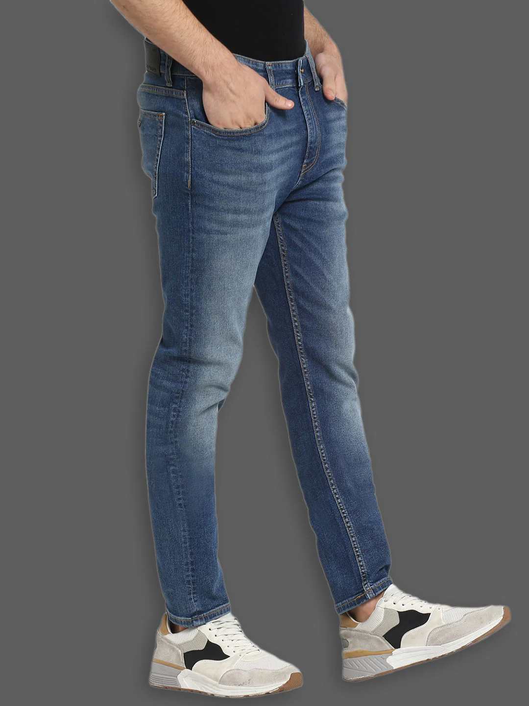 Classic Skinny Jeans for Men - Image 2