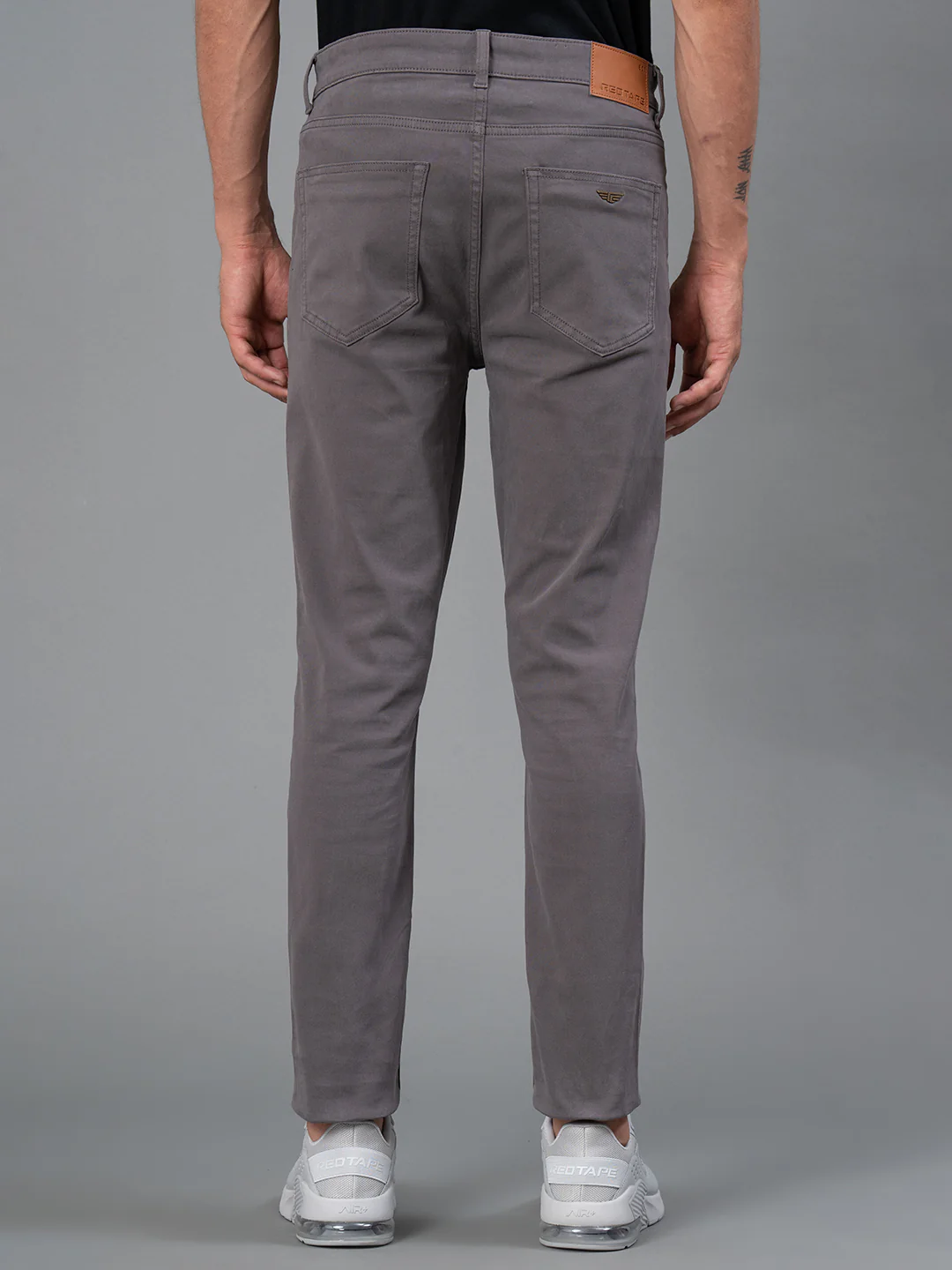 Classic Skinny Jeans for Men - Image 3