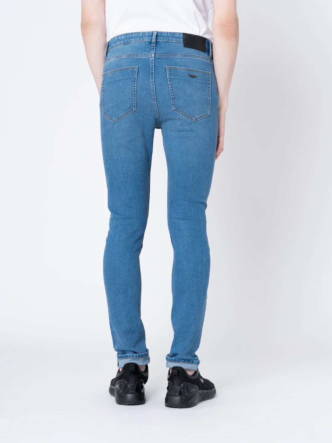 Classic Skinny Jeans for Men - Image 3