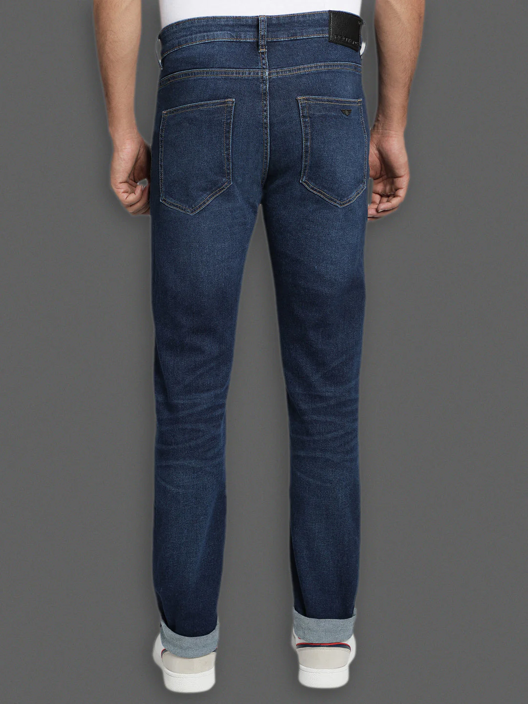 Classic Skinny Jeans for Men - Image 3