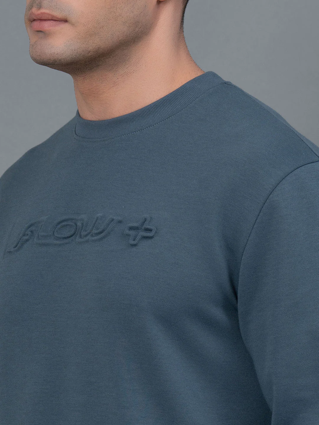 Embossed Athleisure Sweatshirt for Men - Image 4