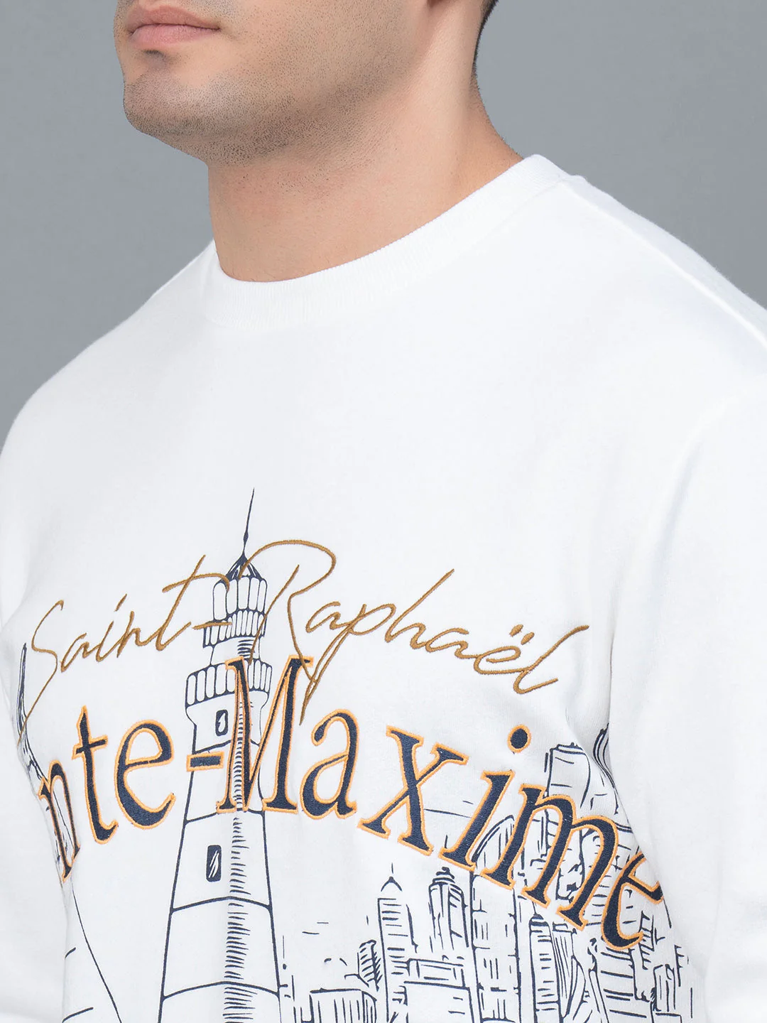 Graphic Print Sweatshirt for Men - Image 4