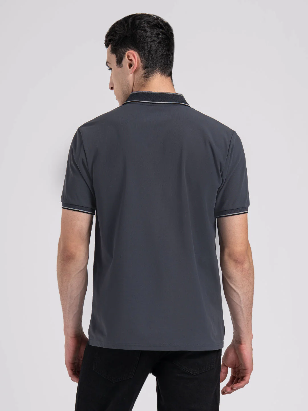 Jacquard Collar Polo T-shirt for Men - Image 5