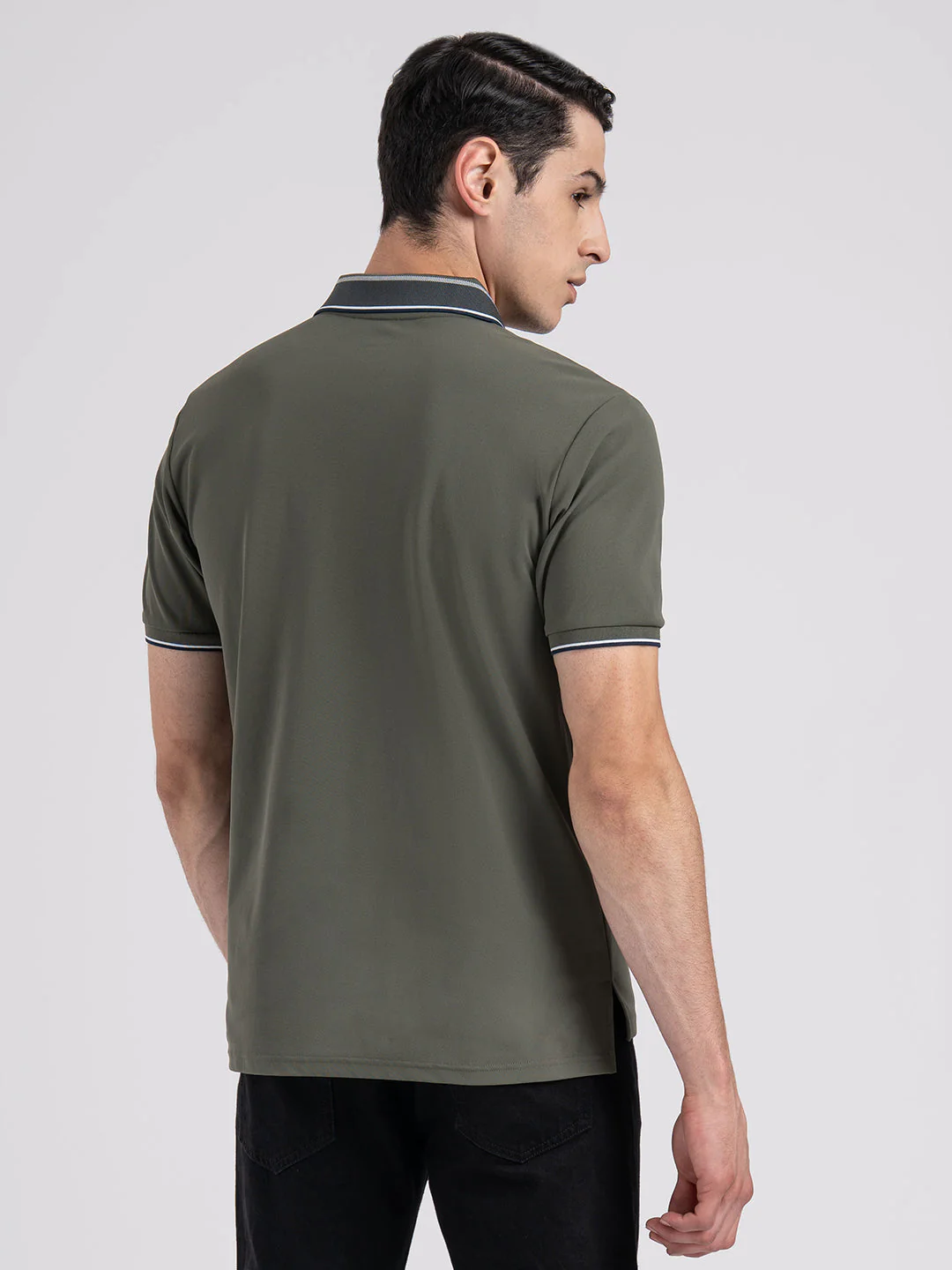 Jacquard Collar Polo T-shirt for Men - Image 5