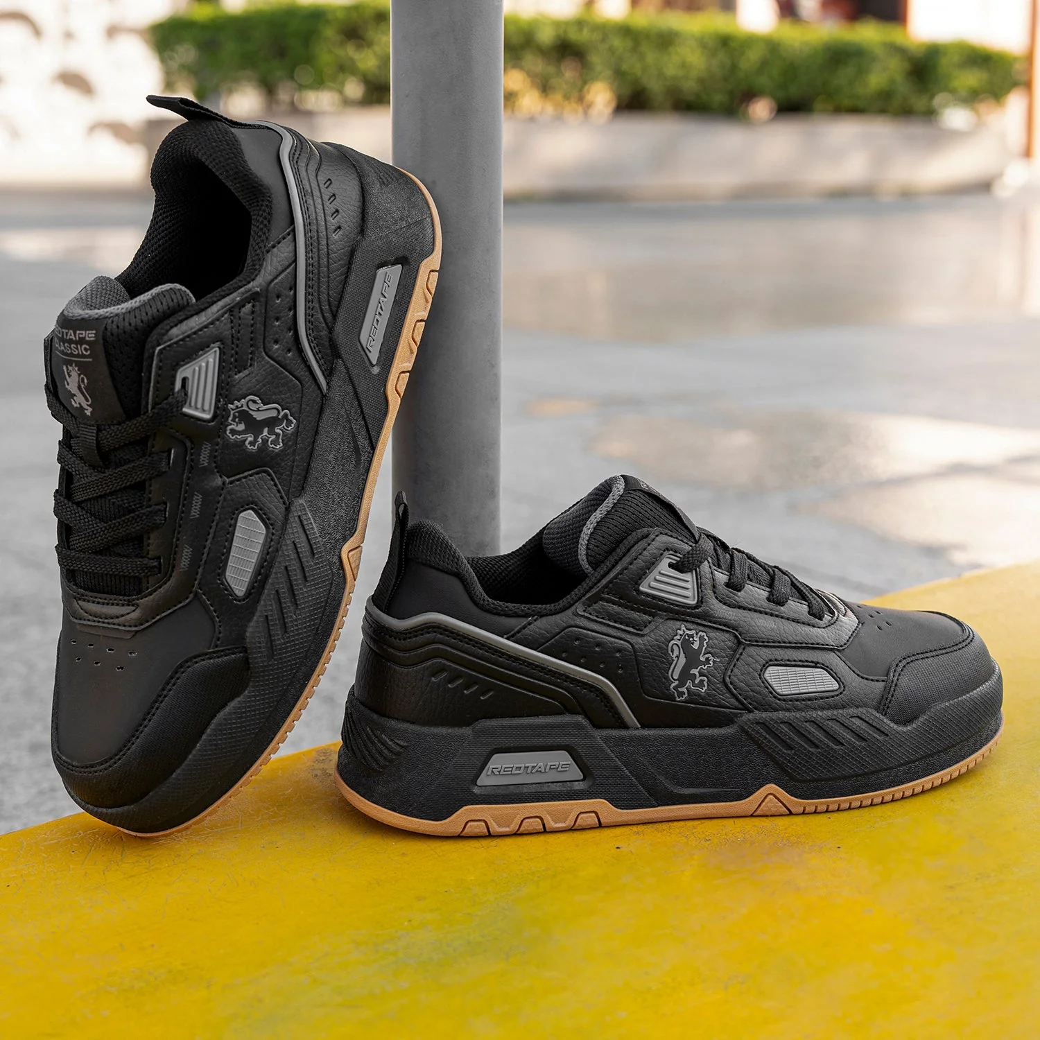 Lifestyle Sneakers for Men - Image 5