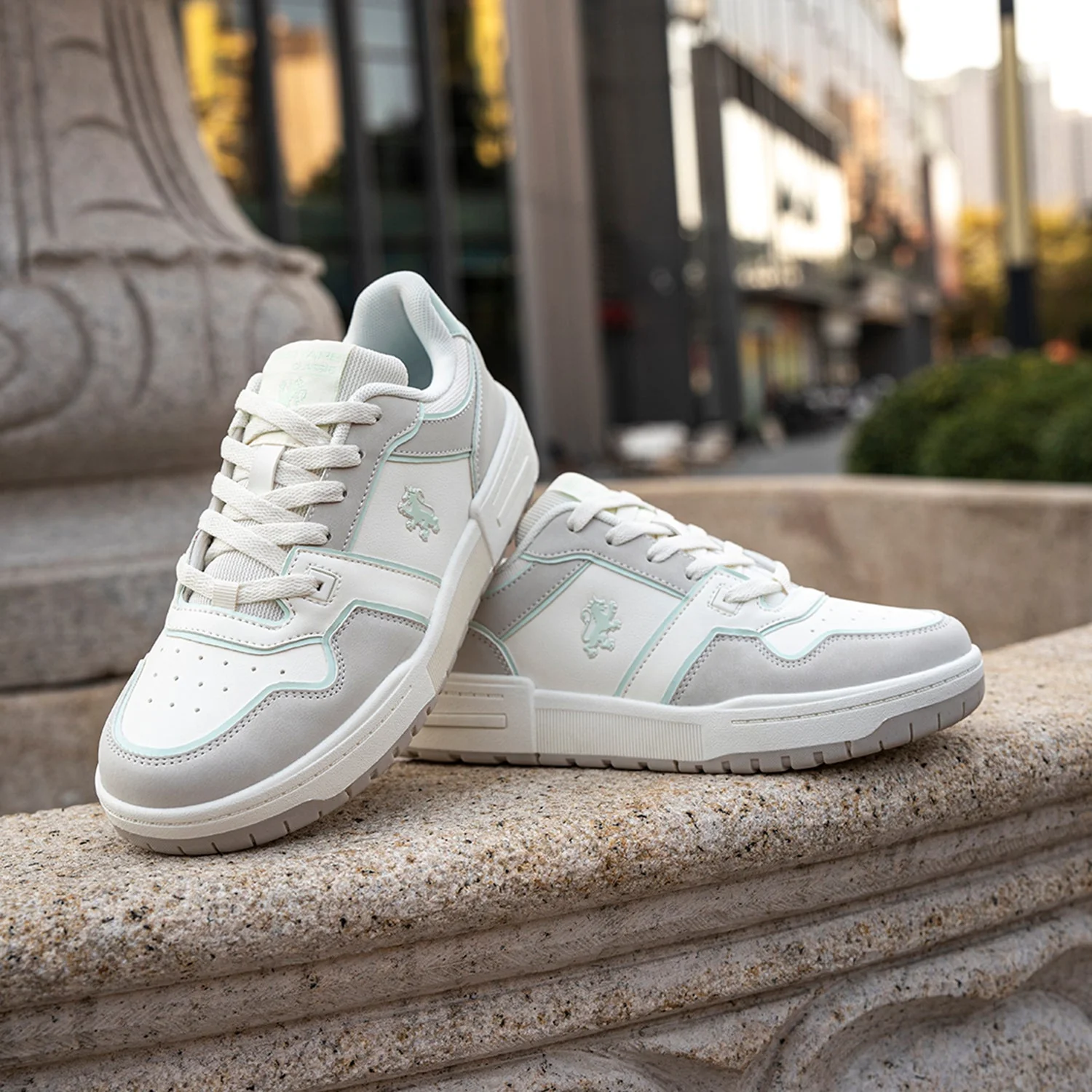 Lifestyle Sneakers Shoes For Women - Image 5