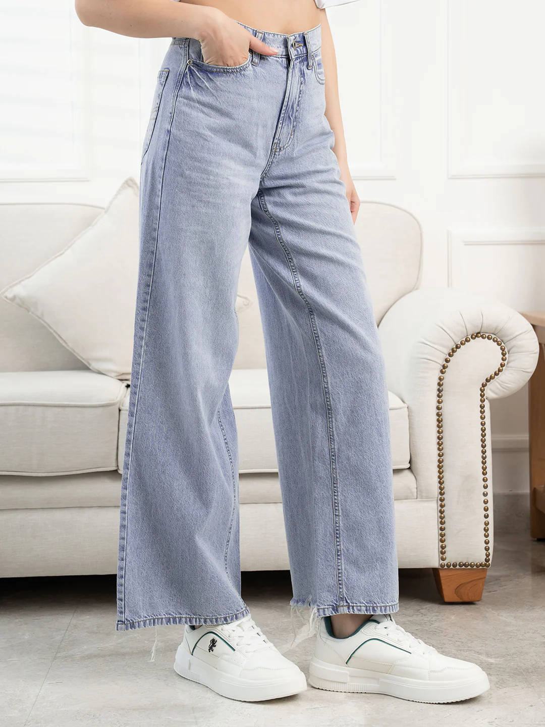 Light-Blue-Mid-Rise-Denim-Women's-Wide-Fit-Jeans - Image 3