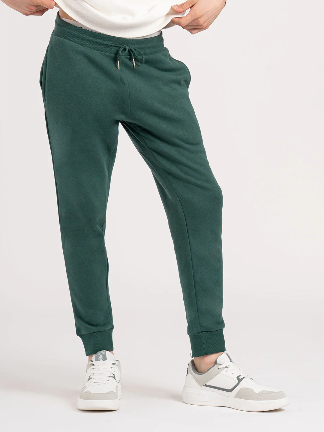 Men Green Solid Cotton Poly Jogger - Image 6