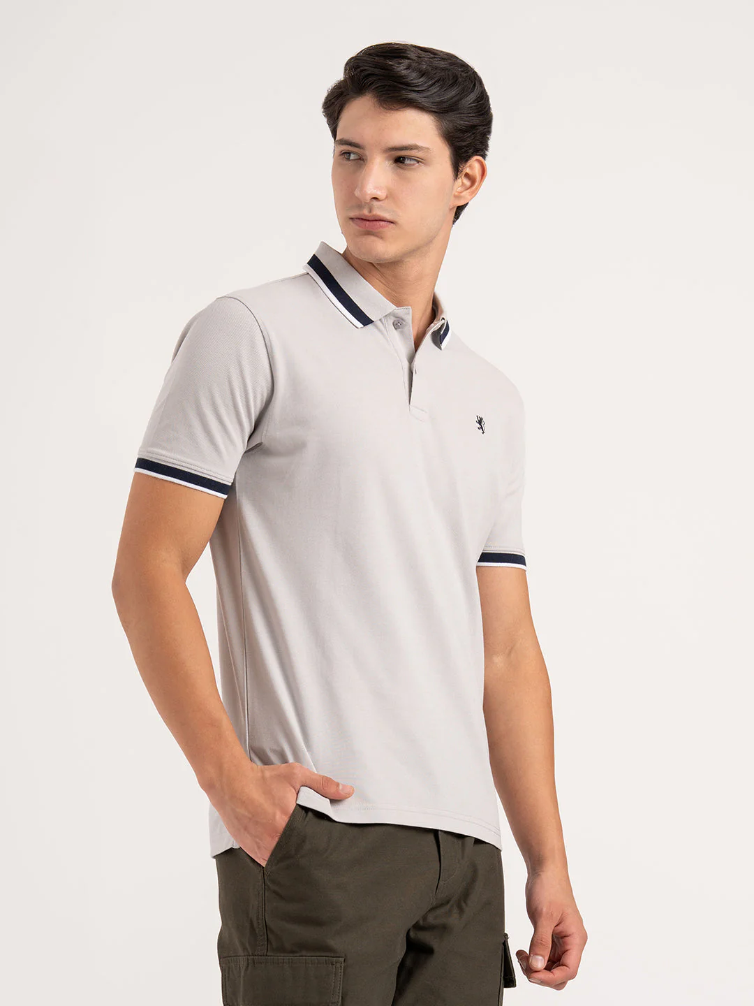 Men Grey Solid Two-Tone Tipping  Polo T-Shirt - Image 4