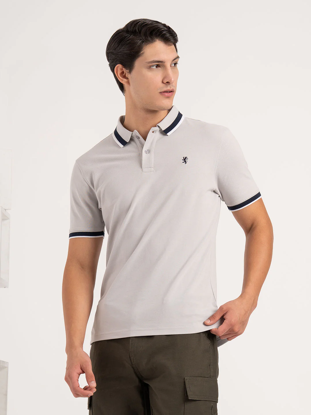 Men Grey Solid Two-Tone Tipping  Polo T-Shirt - Image 8