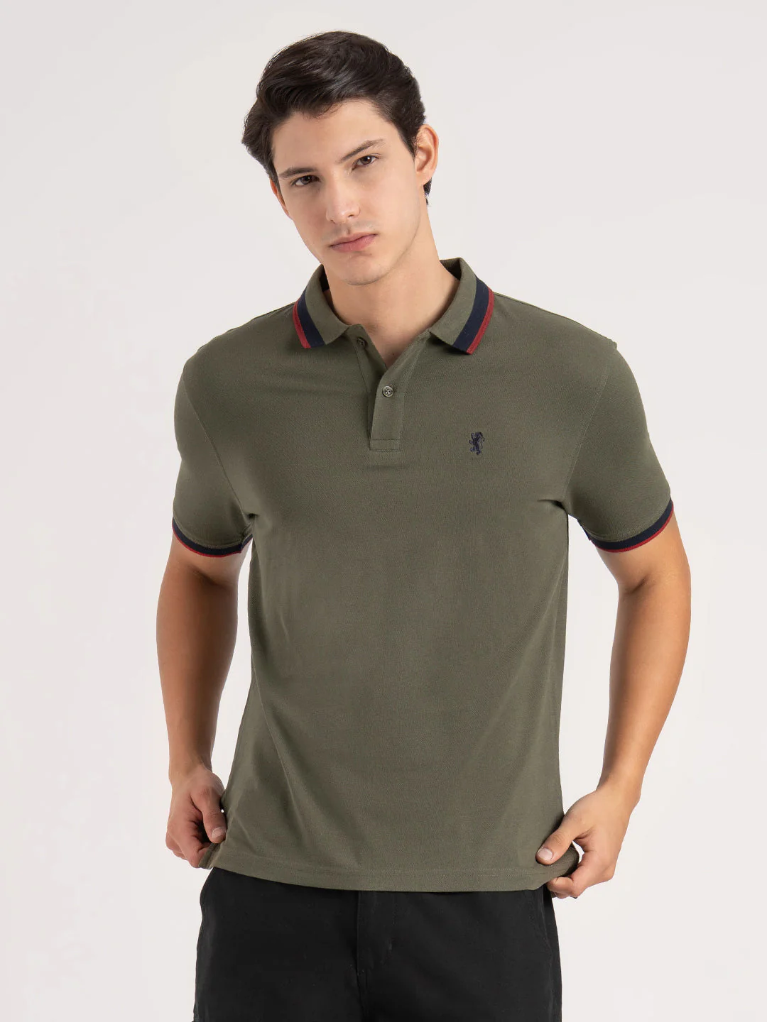 Men Olive Solid Two-Tone Tipping  Polo T-Shirt - Image 6