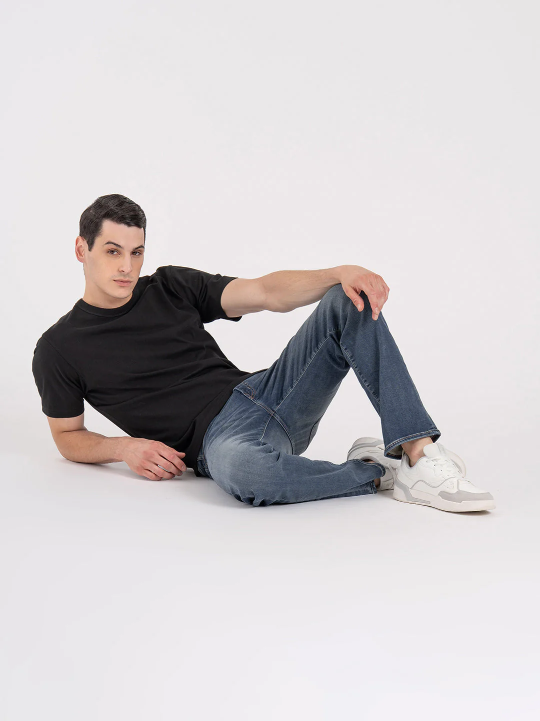 Men's Knitted Straight Fit Denim Jeans - Image 5