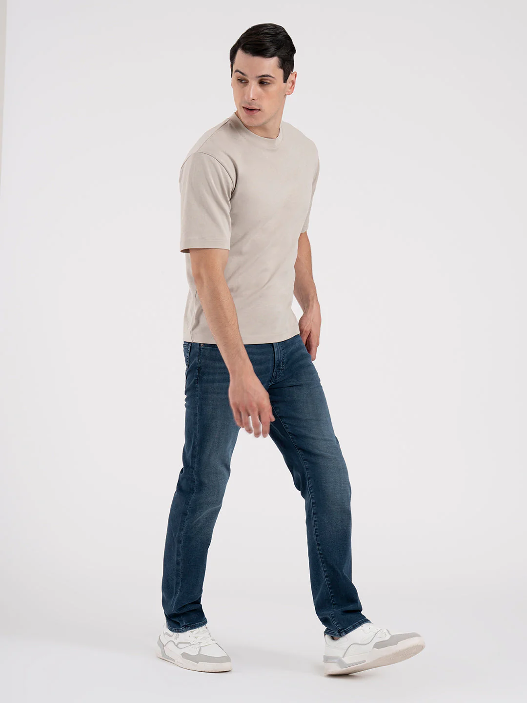 Men's Knitted Straight Fit Denim Jeans - Image 7