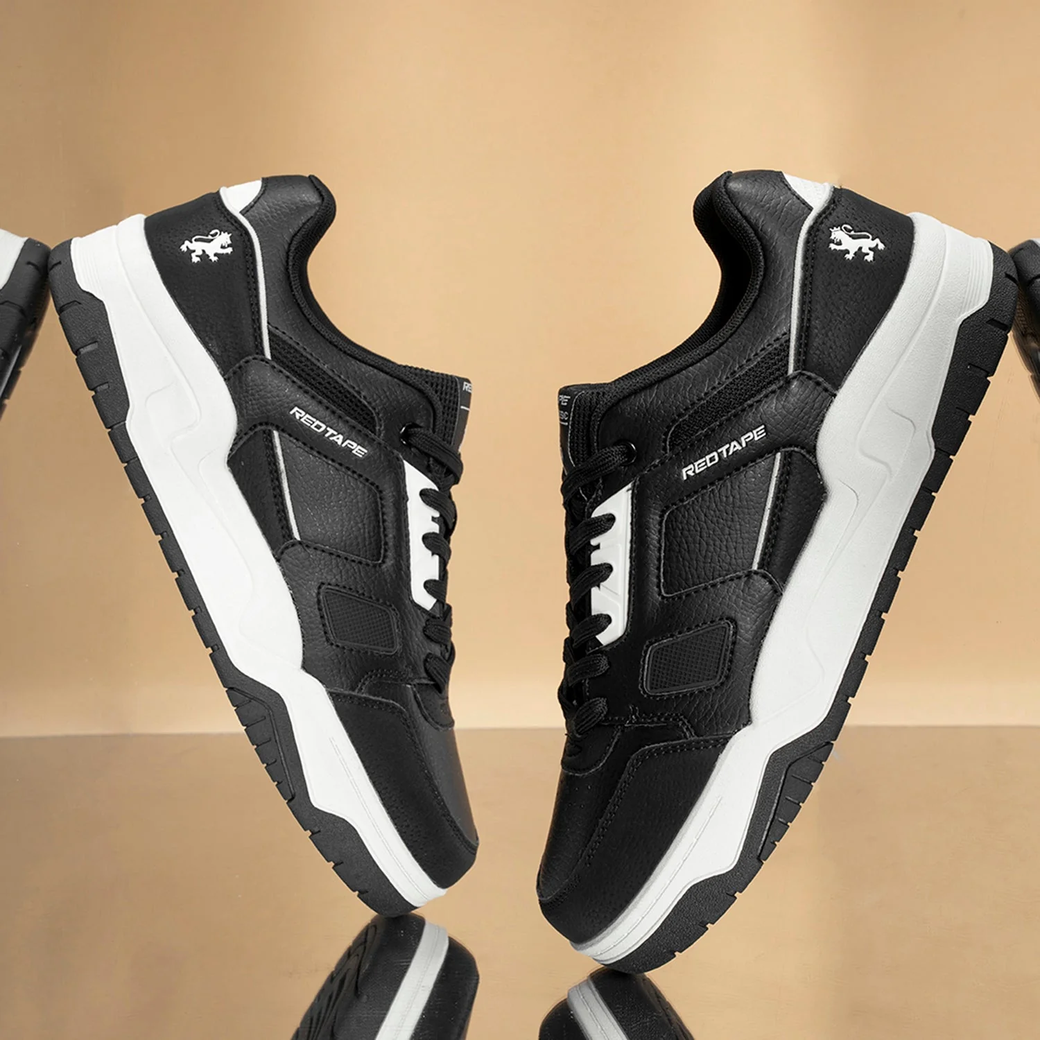 Men Lifestyle Sneakers for Everyday Urban Comfort and Versatile Street Style - Image 6