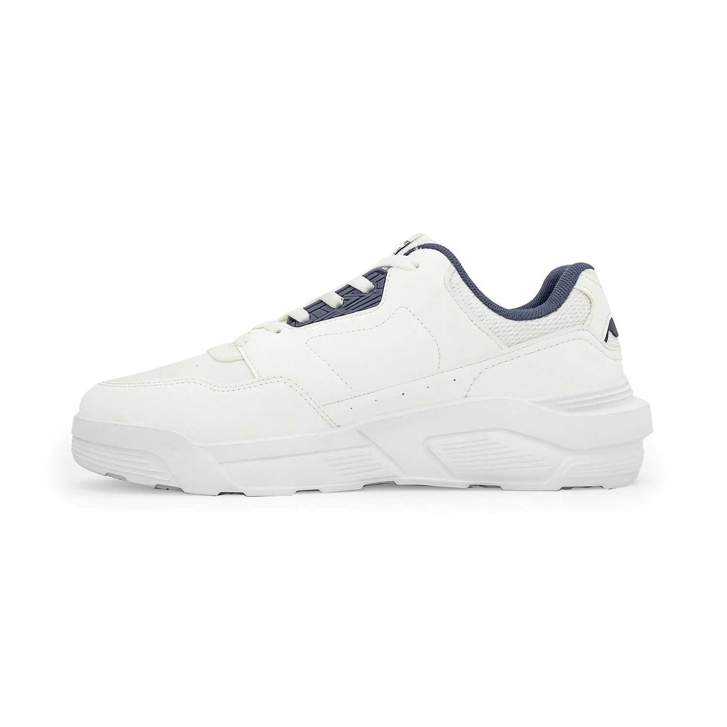 Men  Sneakers for Everyday Casual Style - Image 4