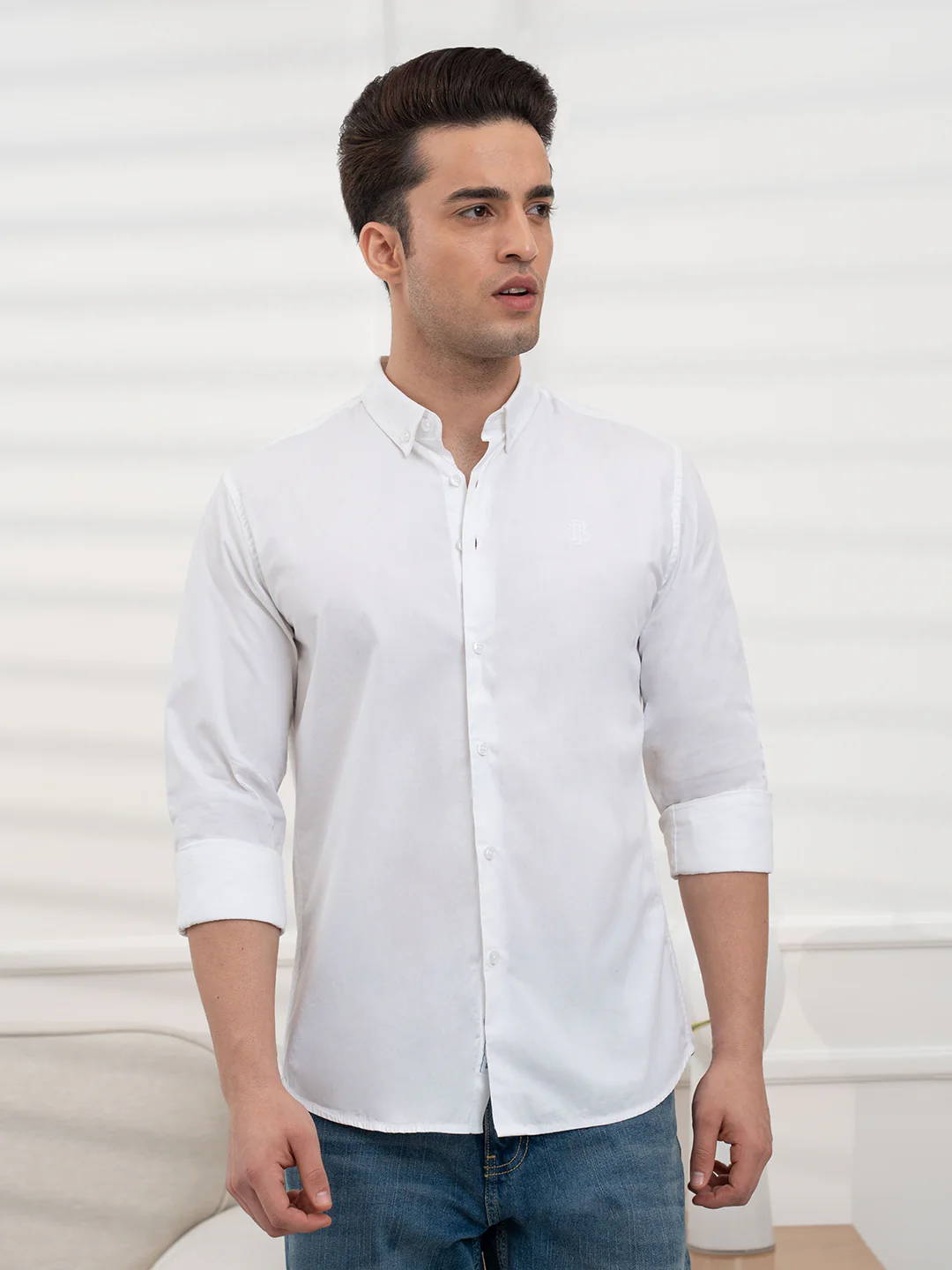 Men's  Solid Pure Cotton Poplin Bio Washed Shirt - Image 3
