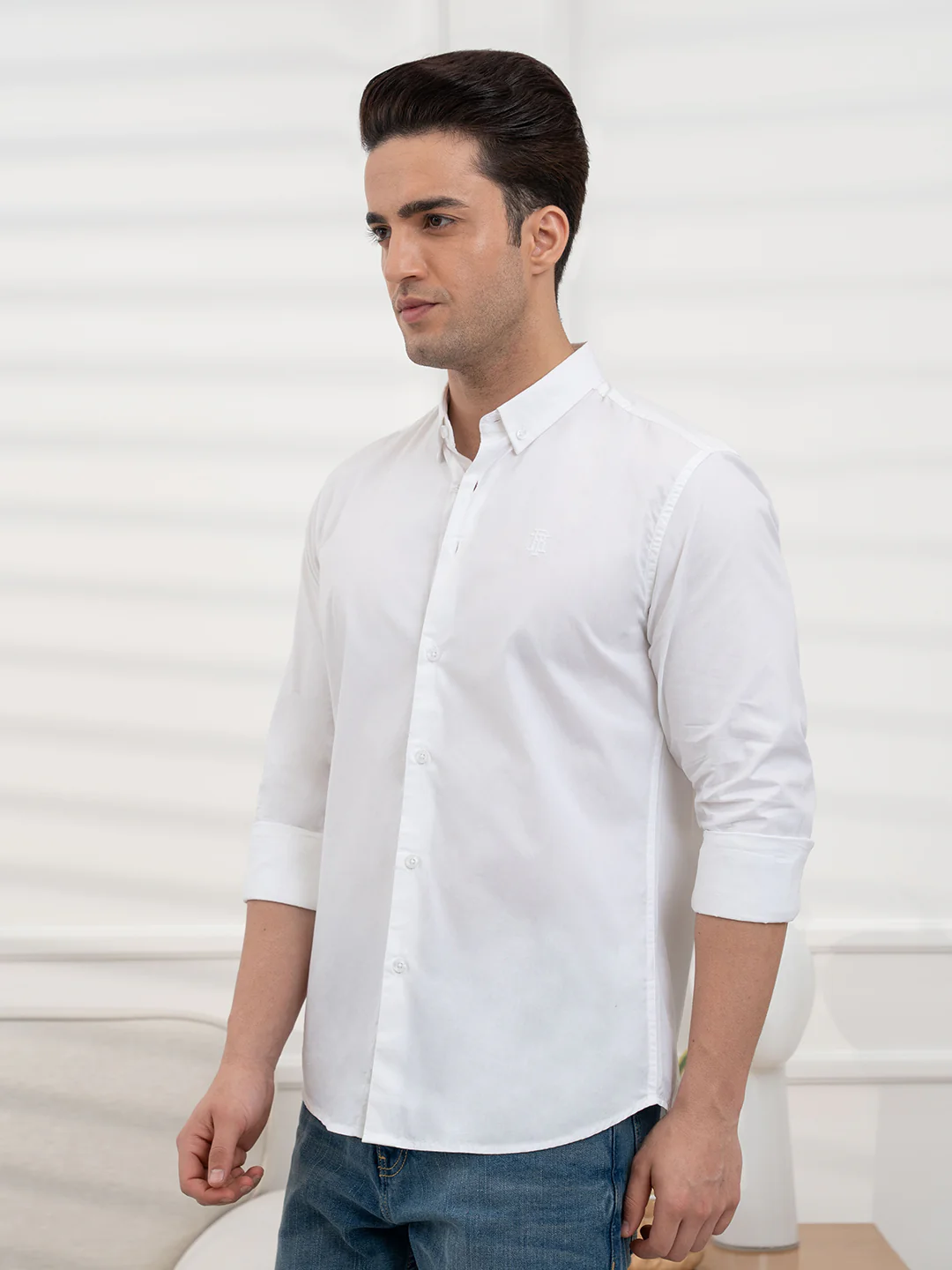 Men's  Solid Pure Cotton Poplin Bio Washed Shirt - Image 4