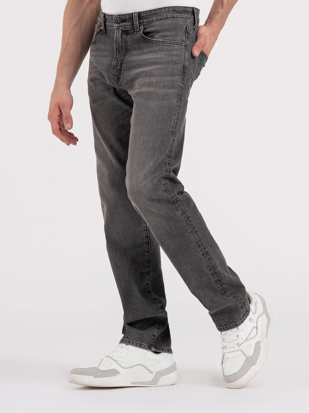 MenÃ¢â‚¬â„¢s Straight Fit Denim Jeans - Image 2
