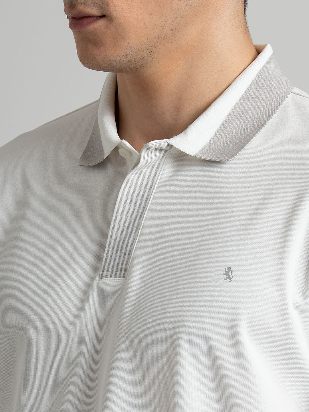 Men White Polo Neck High Stretch Polyester Jacquard Athleisure T-Shirt - Image 4