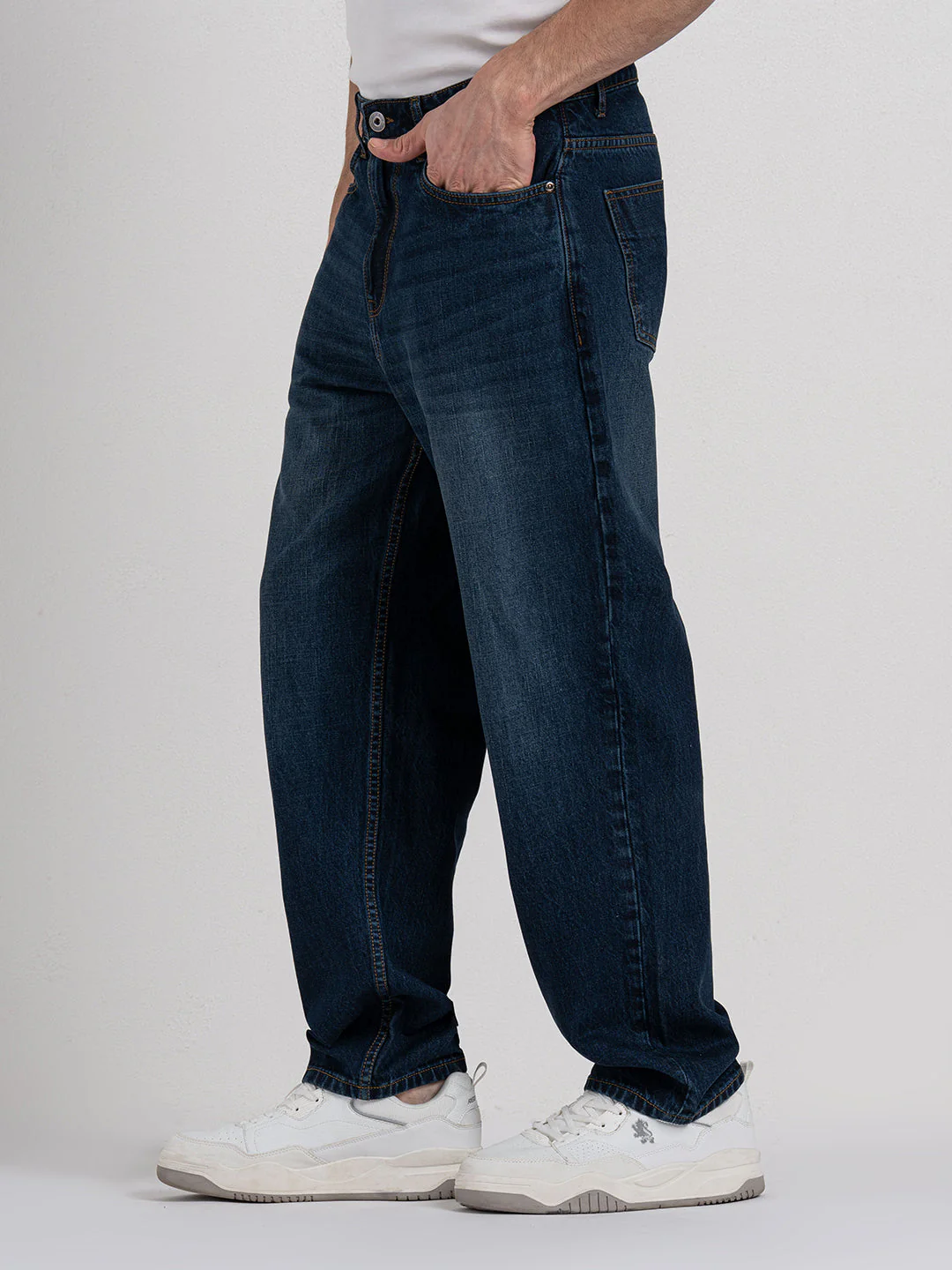 Men's Baggy Fit Jeans - Image 2