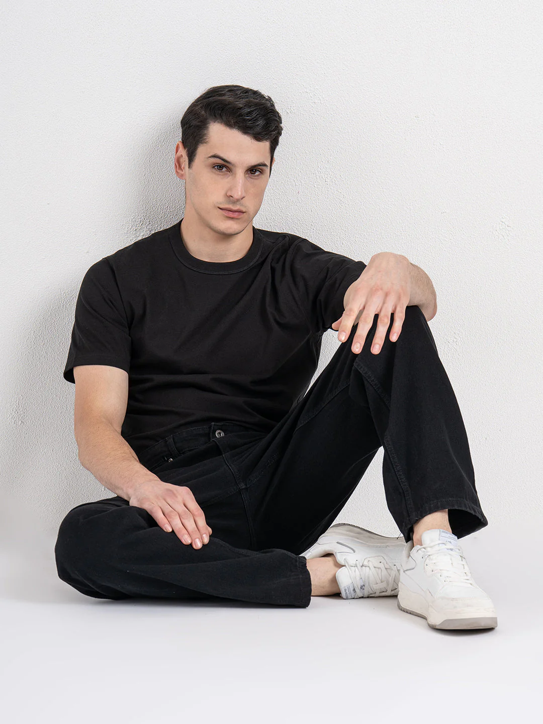 Men's Baggy Fit Jeans - Image 5