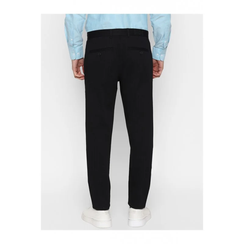 Men's Black Check Jogger - Image 4