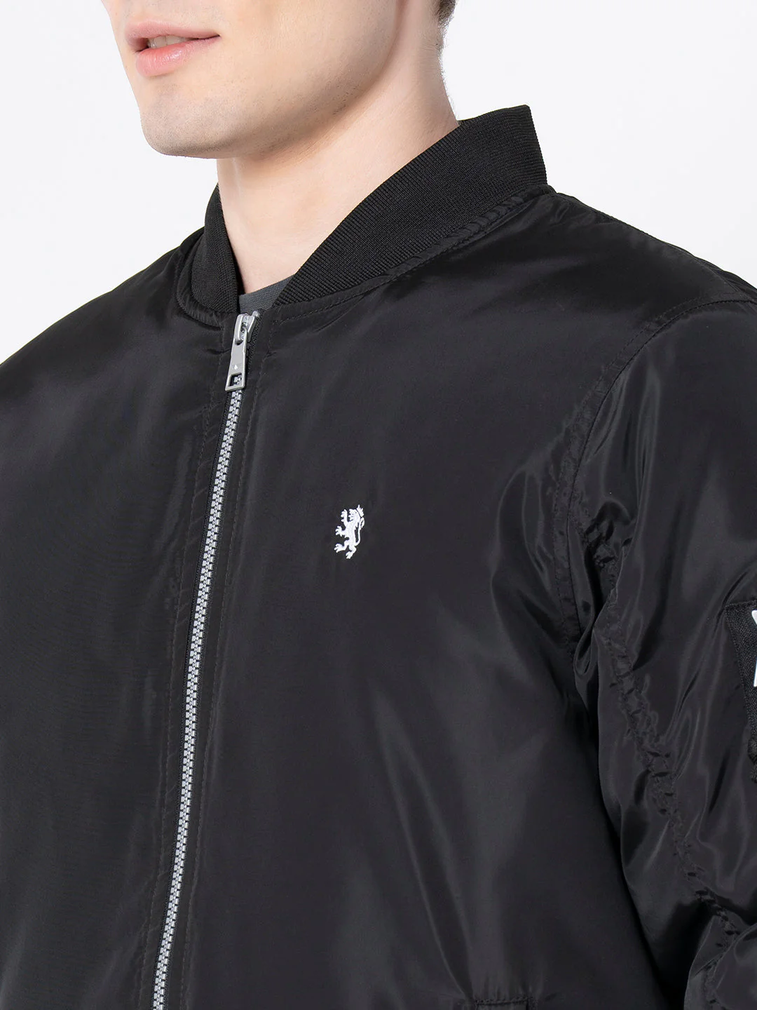 Men's Black Solid Jacket - Image 4