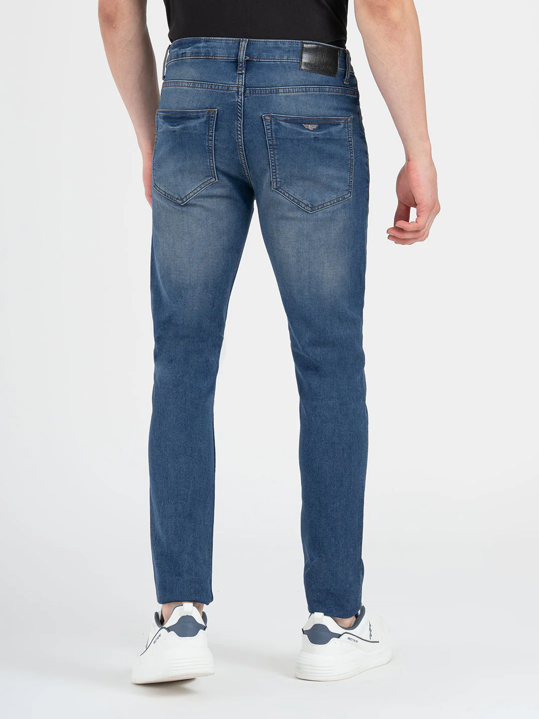 Men's Solid Knitted Cotton Poly Strecthed Jeans - Image 4