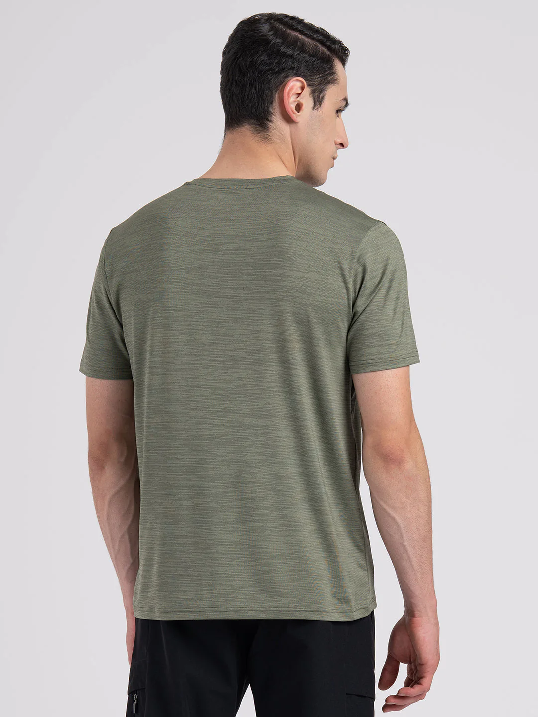 Men's Solid Round Neck Activewear T-Shirt - Image 5