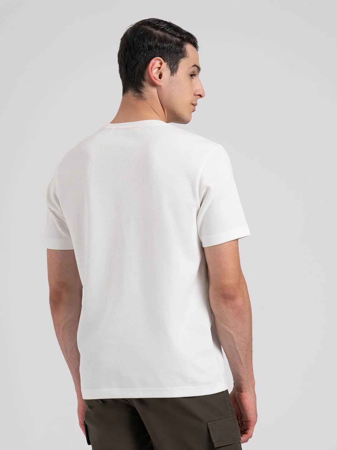 Men's Structured Round Neck T-Shirt - Image 5