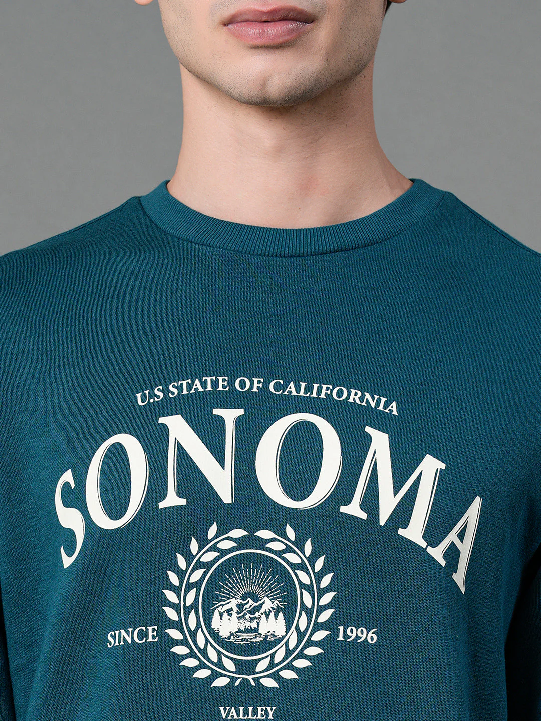 Men's Turquoise Graphic Print Sweatshirt - Image 4