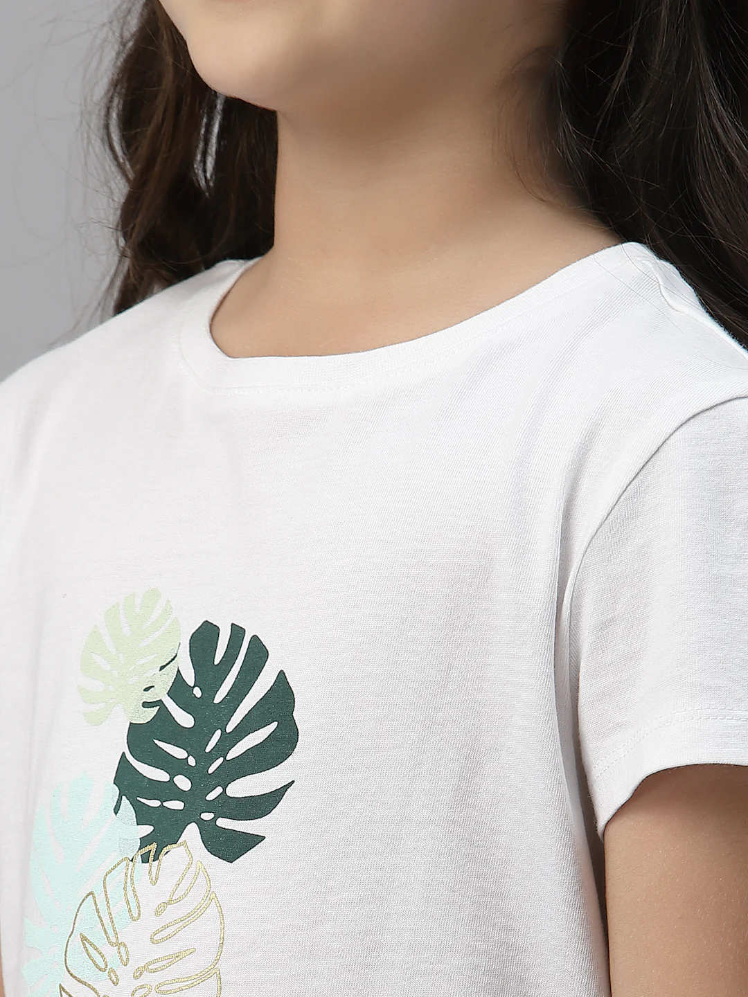 Girls White Round Neck T-Shirt - Image 3