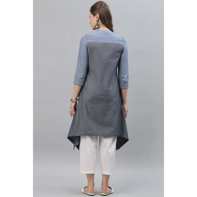 Women Blue Solid Kurta - Image 4