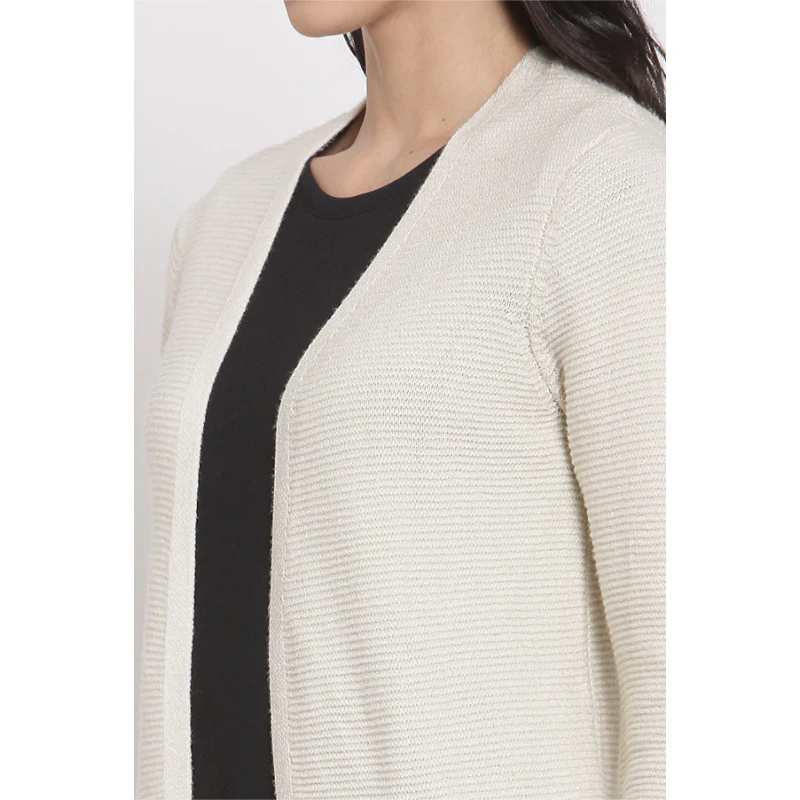 Women's Off White Sweater - Image 5