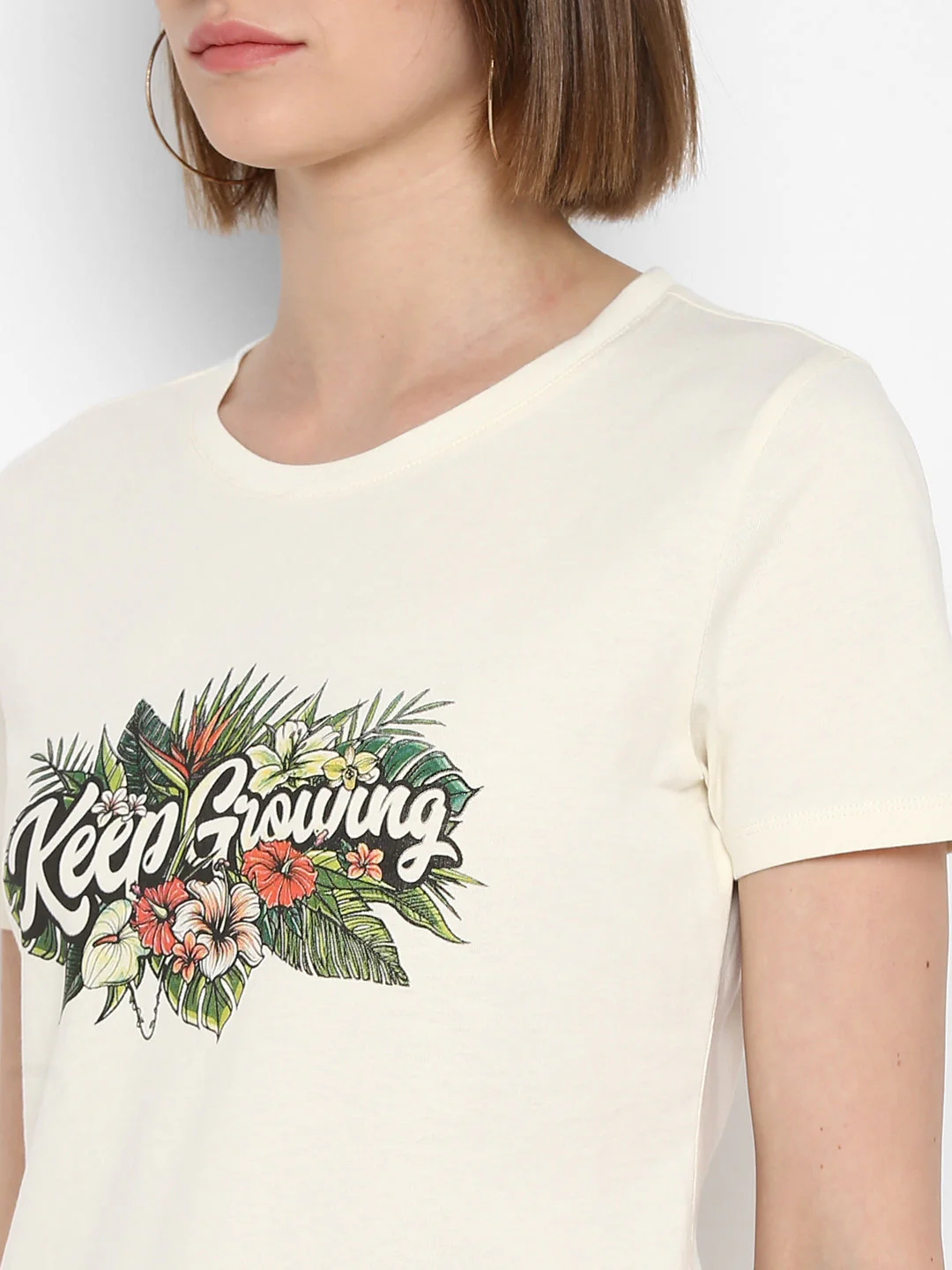 T-Shirt for Women in Off White | Cotton Round Neck Printed T Shirt - Image 7