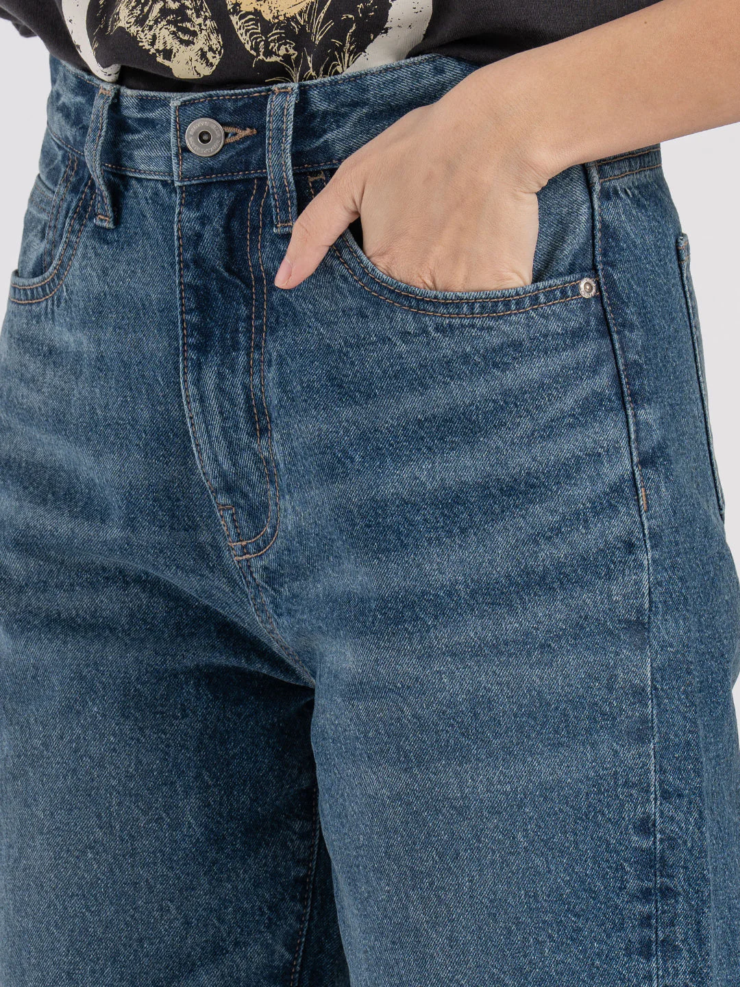 Mom Fit Denim Jeans for Women - Image 4