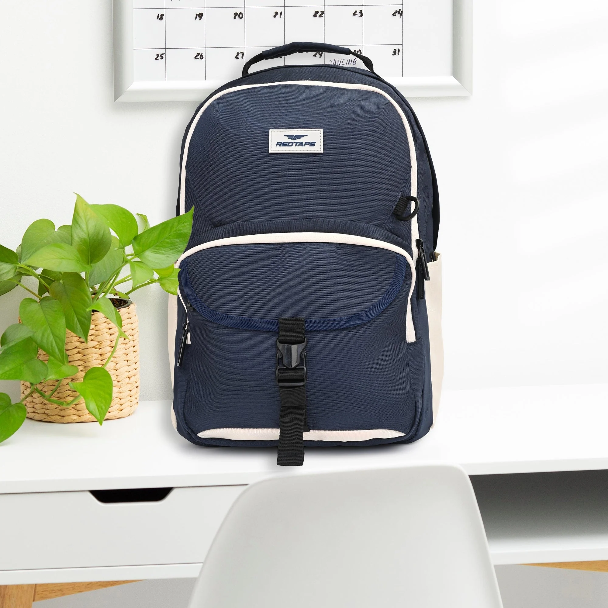 Navy Unisex 26L Polyester Laptop Backpack - Image 6