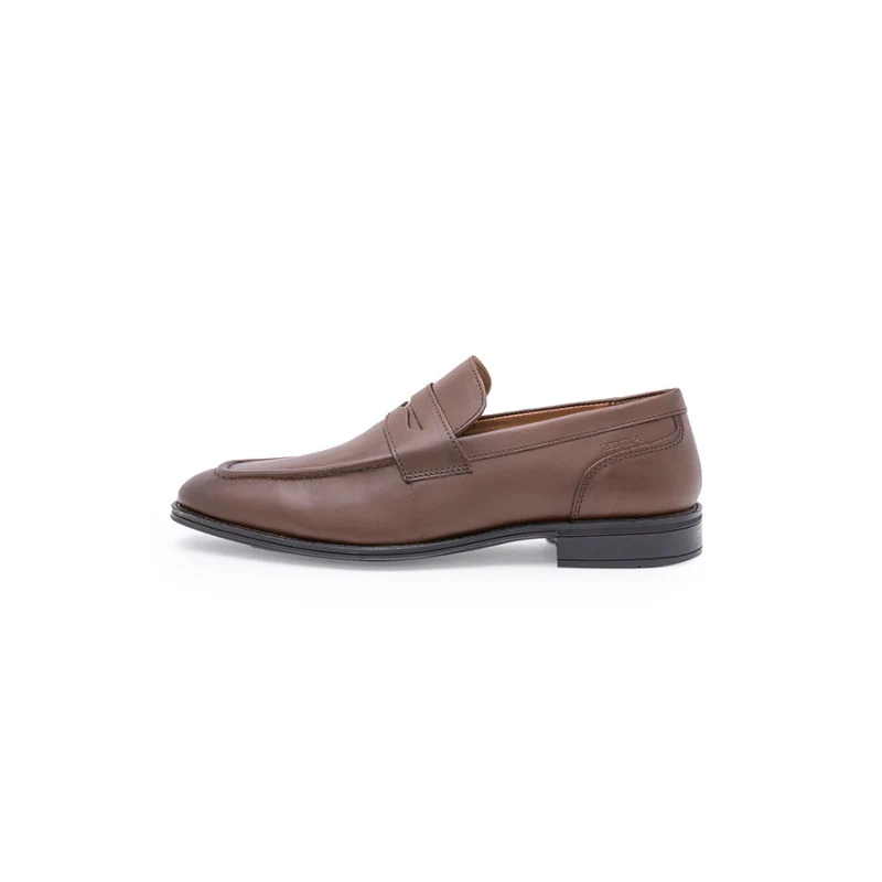 Red Tap Formal Moccasin Shoes for Men | Comfortable & Slip-Resistant - Image 4