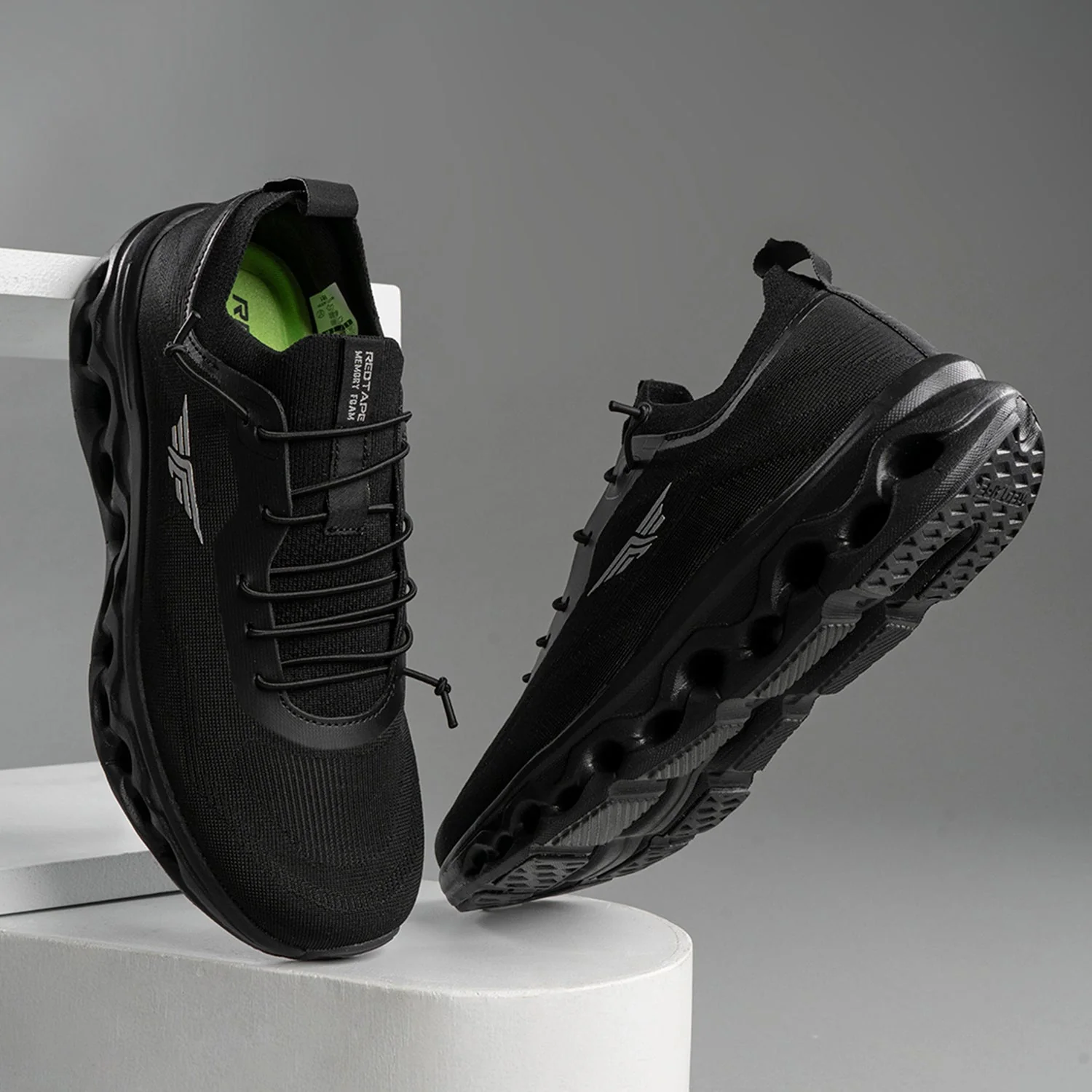 Athleisure Shoes for Men | Cultured Round-Toe Shape, Cushioning Technology & Smart Ventilation - Image 5